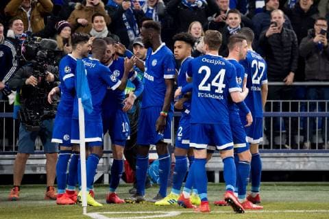 Schalke 04 celebrate the penalty goal of Nabil Bentaleb of FC Schalke 04 during the UEFA Champions League round of 16 match between Schalke 04 and Manchester City at Arena Auf Schalke on February 20, 2019 in Gelsenkirchen, Germany UEFA Champions League 2018 2019 xVIxVIxImagesx xGerritxvanxKeulenxIVx 13689355