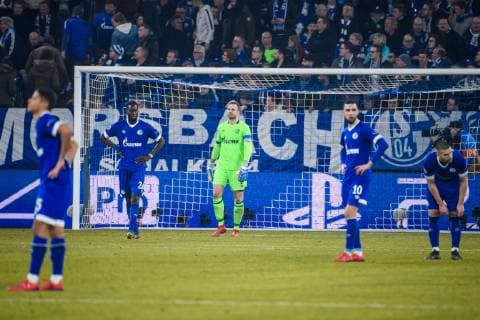 20 02 2019 xkvx Soccer UEFA Champions League FC Schalke 04 Manchester City emspor v l Goal celebration celebrate the goal to 2 3 by Raheem Sterling Manchester City FC Schalke player disappointed disappointed looking dissapointed DFL DFB REGULATIONS PROHIBIT ANY USE OF PHOTOGRAPHS as IMAGE SEQUENCES and or QUASI VIDEO Gelsenkirchen