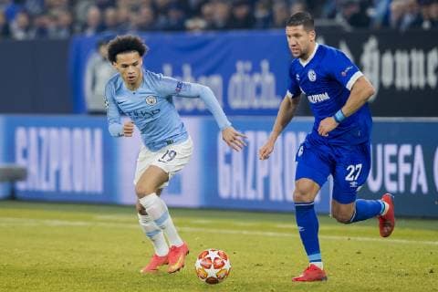 GELSENKIRCHEN, Veltins Arena, 20-02-2019 , season 2018 2019 , UEFA Champions League. Manchester City player Leroy Sane (L) and Schalke 04 player Jeffrey Bruma (R) during the match Schalke - Manchester City Schalke - Manchester City  x2838056x