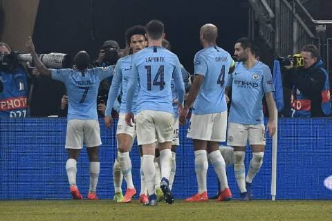 GER CL FC Schalke 04 vs. Manchester City 20 02 2019 Veltins Arena Gelsenkirchen GER CL FC Schalke 04 vs. Manchester City DFL regulations prohibit any use of photographs as image sequences and or quasi video in picture Raheem Sterling 7 Manchester City cheers for its goal to the 2 3 with its team nph Mauelshagen nph00321