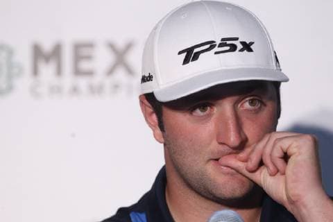 Spanish golfer Jon Rahm speaks during a press conference PK Pressekonferenz in Mexico City, Mexico, on 20 February 2019. Rahm said that if it were not for the influence of the American Tiger Woods would be difficult to play in Mexico a PGA Golf Herren Tour tournament as the World Golf Championship-Mexico Championship. Jon Rahm says that Tiger Woods made it possible to play tournaments like WGC in Mexico !ACHTUNG: NUR REDAKTIONELLE NUTZUNG!  Copyright: xMarioxGuzmánx AME6105 20190221-636863058422561508