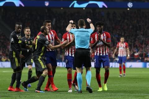February 20, 2019 - Madrid, MADRID, SPAIN - Felix Zwayer, referee of the match, during the UEFA Champions League Round of 16 first leg football match played between Atletico de Madrid and Juventus FC at Wanda Metropolitano Stadium, Madrid, Spain. February 20th 2019. Soccer: Champions League - At. Madrid v Juventus - ZUMAa181 20190220_zaa_a181_115 Copyright: xAFP7x