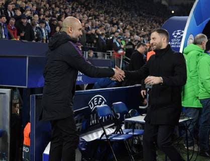 20 02 2019 Football UEFA Champions League Season 2018 2019 Round of 16 First leg FC Schalke 04 Manchester City 2 3 Coaches Pep Guardiola Manchester City li and Coach Domenico Tedesco FC Schalke 04 Team2