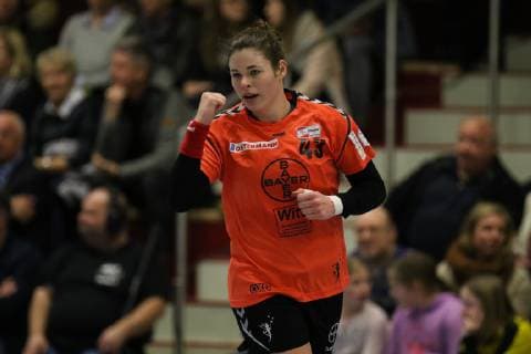 Jennifer Rode Leverkusen cheers handball 1 Bundesliga womens handball Borussia Dortmund vs. Bayer 04 Leverkusen Herdecke Sporthalle Bleichstein 22 02 2019 Herdecke Sporthalle Bleichstein NRW Germany