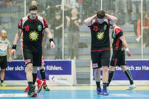 v l Lukasz Gierak Luebbecke 10 and Moritz Schade Luebbecke 25 are disappointed after the game on the field at the game TUSEM Essen vs TuS N Luebbecke Handball 2 Bundesliga 22 02 2019 TUSEM Essen vs TuS N Luebbecke Handball 2 Bundesliga 22 02 2019 Essen Copyright: xEIBNER MarioxHommesx EP_MHS