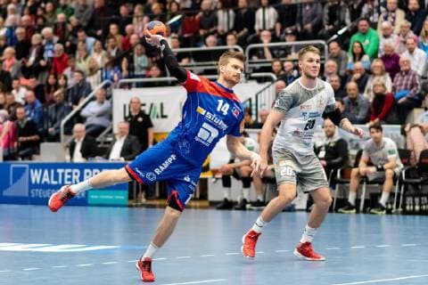 Oddur Gretarsson HBW Balingen Weilstetten 14 Nils Kretschmer HC Elbflorenz Dresden 20 HBW Balingen Weilstetten vs HC Elbflorenz Dresden Handballl DKB Men 2 Bundesliga 23 Spieltag Saison 18 19 GER 23 02 2019 HBW Balingen Weilstetten vs HC Elbflorenz Dresden Handballl DKB Men 2 Bundesliga 23 Spieltag Saison 18 19 GER 23 02 2019 Balingen Copyright: xEIBNER WolfgangxFrankx EP_WFK
