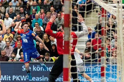 Lukas Saueressig HBW Balingen Weilstetten 26 Mario Hunstock HC Elbflorenz Dresden 22 HBW Balingen Weilstetten vs HC Elbflorenz Dresden Handball DKB Men 2 Bundesliga 23 Matchday Season 18 19 GER 23 02 2019 HBW Balingen Weilstetten vs HC Elbflorenz Dresden Handball DKB Men 2 Bundesliga 23 Matchday Season 18 19 GER 23 02 2019 Balingen Copyright: xEIBNER WolfgangxFrankx EP_WFK