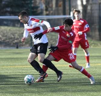 Fussball, Nachwuchs, Saison 2018 2019, B-Junioren, Bundesliga, Staffel Nord Nordordost (18. Spieltag), 1. FC Union Berlin - Energie Cottbus (1:2), v. l. Simon Neumann U17 U 17 Energie Cottbus), Ünal Durmushan (U17, 1. FC Union), 23.02. 2019, *** football youth season 2018 2019 2019 B juniors Bundesliga relay north north-east 18 matchday 1 FC Union Berlin energy Cottbus 1 2 v l Simon Neumann U17 energy Cottbus Ünal Durmushan U17 1 FC Union 23 02 2019 Copyright: xMatthiasxKochx