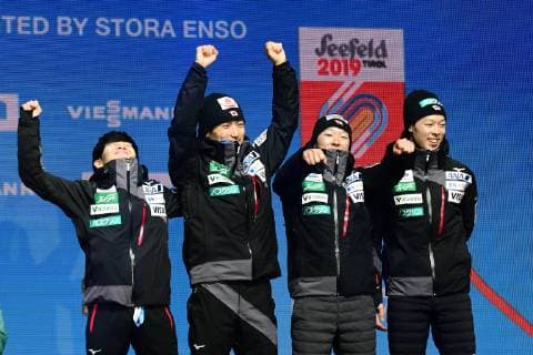2019.02.24 Seefeld Innsbruck Mistrzostwa Swiata w Narciarstwie Klasycznym Seefeld 2019 Konkurs druzynowy na duzej skoczni Bergisel HS130 - ceremonia medalowa N z Yukiya Sato, Daiki Ito, Junshiro Kobayashi, Ryoyu Kobayashi Foto Martyna Szydlowska Newspix 2019.02.24 Seefeld Innsbruck FIS Nordic World Ski Championship Seefeld 2019 Team competition large hill Bergisel HS130 - medal ceremony Yukiya Sato, Daiki Ito, Junshiro Kobayashi, Ryoyu Kobayashi Credit: Martyna Szydlowska Newspix --- Newspix.pl  20190224_MS_094