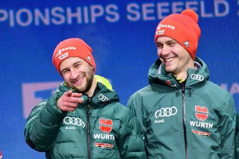 2019.02.24 Seefeld Innsbruck Mistrzostwa Swiata w Narciarstwie Klasycznym Seefeld 2019 Konkurs druzynowy na duzej skoczni Bergisel HS130 - ceremonia medalowa N z Markus Eisenbichler, Karl Geiger Foto Martyna Szydlowska Newspix 2019.02.24 Seefeld Innsbruck FIS Nordic World Ski Championship Seefeld 2019 Team competition large hill Bergisel HS130 - medal ceremony Markus Eisenbichler, Karl Geiger Credit: Martyna Szydlowska Newspix --- Newspix.pl  20190224_MS_102