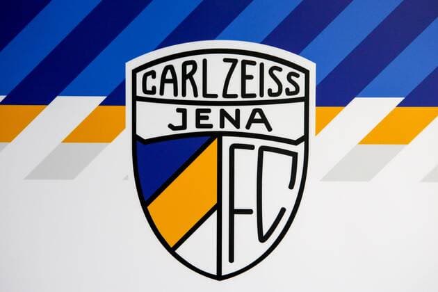 Jena Cologne Football 3 League Jena 23 02 2019 Ernst Abbe Sportfeld Football Men 3 League 25 Matchday FC Carl Zeiss Jena SC Fortuna Cologne 0 1 0 1 In the picture FC Carl Zeiss Jena Logo According to the specifications of the DFB Deutscher Fußball Bund it is forbidden to use photographs taken in the stadium or from the match in the form of sequence pictures and or video-like photo sequences or to have them used DFB regulations prohibit any use of photographs as image sequences and or quasi video