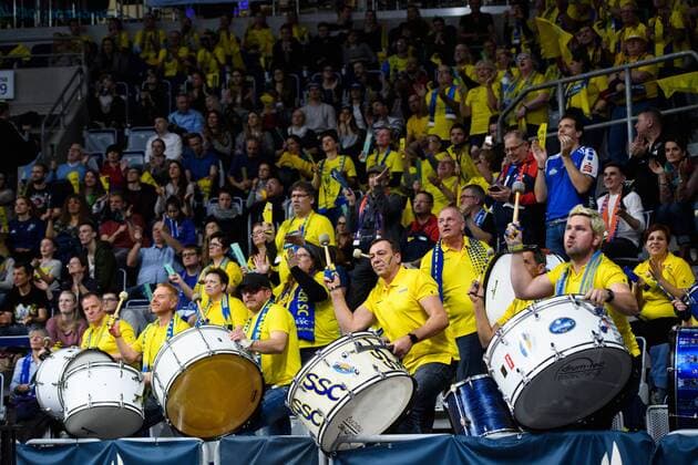 24 02 2019 SAP Arena Mannheim Volleyball DVV Cup Final SSC Palmberg Schwerin vs. Allianz MTV Stuttgart Feature Fans Fanbase Schwerin