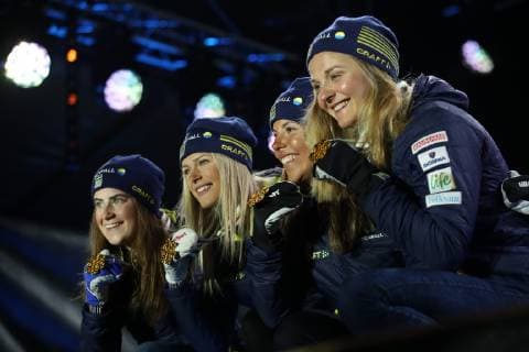Nordische Ski WM in Seefeld, 4x5km Staffel Damen, Siegerehrung NORDIC SKIING - FIS Nordic World Ski Championships Seefeld 2019 SEEFELD,AUSTRIA,28.FEB.19 - NORDIC SKIING, CROSS COUNTRY SKIING - FIS Nordic World Ski Championships, Medal Plaza, award ceremony, 4x5km relay, ladies. Image shows team Sweden (Ebba Andersson, Frida Karlsson, Charlotte Kalla and Stina Nilsson). Keywords: medal. GEPAxpictures xChristianxWalgram