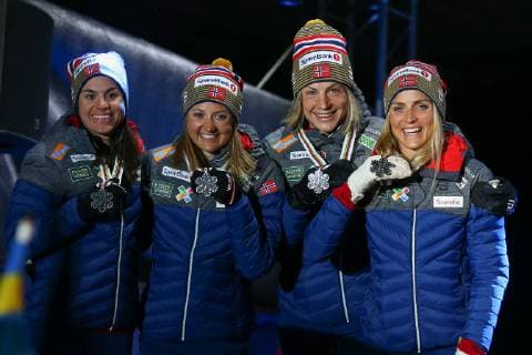 Nordische Ski WM in Seefeld, 4x5km Staffel Damen, Siegerehrung NORDIC SKIING - FIS Nordic World Ski Championships Seefeld 2019 SEEFELD,AUSTRIA,28.FEB.19 - NORDIC SKIING, CROSS COUNTRY SKIING - FIS Nordic World Ski Championships, Medal Plaza, award ceremony, 4x5km relay, ladies. Image shows Heidi Weng, Ingvild Flugstad Oestberg, Astrid Uhrenholdt Jacobsen, Therese Johaug (NOR). GEPAxpictures xCh.xKelemen
