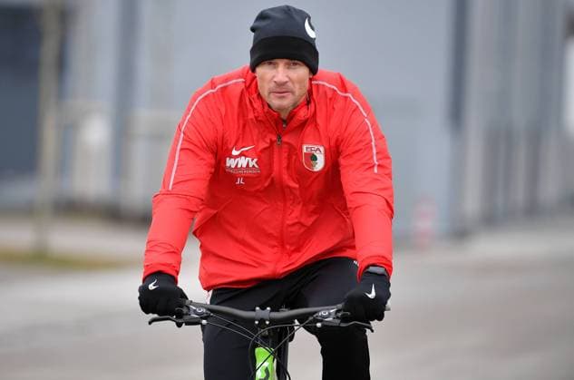 02 03 2019 xemx Football 1 Bundesliga FC Augsburg Training emspor v l Co Coach Jens Lehmann FC Augsburg DFL DFB REGULATIONS PROHIBIT ANY USE OF PHOTOGRAPHS as IMAGE SEQUENCES and or QUASI VIDEO Augsburg