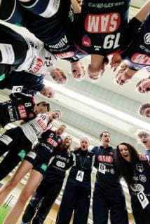 Herrenberg Team circle Jubel nach dem Sieg SG H2Ku Herrenberg Kuties vs SV Werder Bremen Handball 2 Bundesliga Women HBF Saison 18 19 02 03 2019 SG H2Ku Herrenberg Kuties vs SV Werder Bremen Handball 2 Bundesliga Women HBF Saison 18 19 02 03 2019 Herrenberg Copyright: xEIBNER WolfgangxFrankx EP_WFK