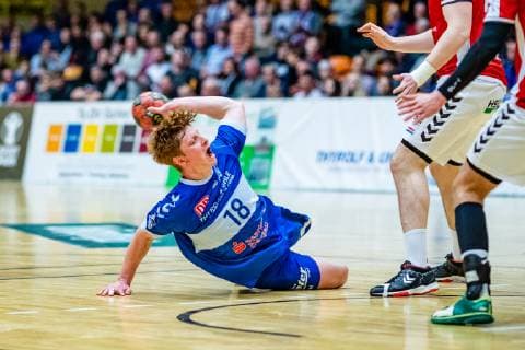 Handball 2 Bundesliga Men Season 2018 2019 Dessau Rosslauer HV 06 Handball Hamburg Johannes Wasielewskie 18 Dessau Rosslauer HV 06 during Season 2018 2019 in the Handball 2 Bundesliga Men between Dessau Rosslauer HV 06 and Handball Hamburg in the Anhalt Arena on 3 March 2019 in Bauhausstadt Dessau Sachsen Anhalt Saxony Anhalt Germany Germany