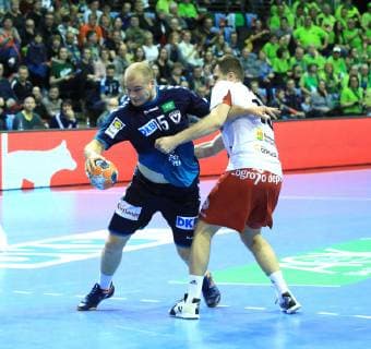 GER European Cup FUECHSE BERLIN VS BM Logrono La Rioja 03 03 2019 Max Schmeling Halle Berlin GER European Cup FUECHSE BERLIN VS BM Logrono La Rioja DHB regulations prohibit any use of photographs as image sequences and or quasi video in picture Paul Drux Fuechse Berlin 95 Balint Fekete Logrono 15 nordphotox xEngler nph00076