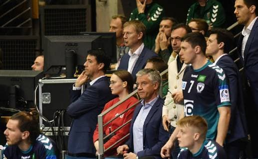 Frank Steffel Honorary President of the Foxes top Bob Hanning Manager Foxes Berlin ESP BM Logrono La Rioja EHF Cup Mens 2018 2019 Group stage Men men Men Handball Germany Germany Max Schmeling Halle Berlin 3 3 2019