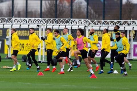 Dortmund Germany 04 03 2019 UEFA Champions League 2018 19 Season Round of 16 Borussia Dortmund Tottenham Hotspur Training Borussia Dortmund Warm up DeFodi053