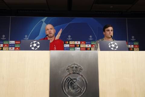 (L-R) Ajax coach Erik ten Hag, Nico Tagliafico of Ajax during a training session prior to the UEFA Champions League round of 16 match between Real Madrid and Ajax Amsterdam at the Santiago Bernabeu stadium on March 04, 2019 in Madrid, Spain UEFA Champions League 2018 2019 xVIxVIxImagesx xMauricexvanxSteenxIVx 13817682