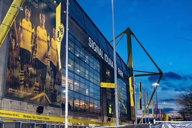 Football - 2018 2019 UEFA Champions League - Round of Sixteen, Second Leg: Borussia Dortmund (0) vs. Tottenham Hotspur (3) A General view of the stadium before kick off at Signal Iduna Park (Westfalenstadion). COLORSPORT DANIEL BEARHAM  csp_dor_tot_050319_