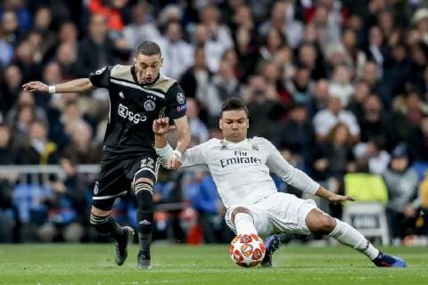 MADRID, 05-03-2019, Stadium Bernabeu, season 2018 2019 , Champions League 1 8th round second leg. Real Madrid player Casemiro (R) during the game Real Madrid - Ajax . Real Madrid - Ajax  x2901111x