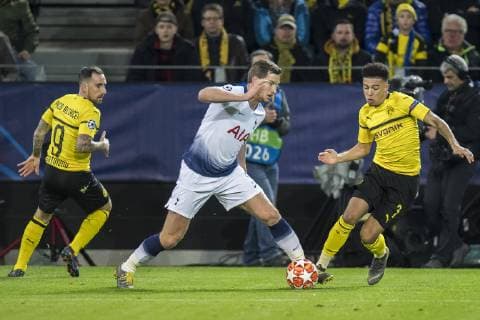 Football UEFA Champions League CL Season 2018 2019 Round of sixteen return Borussia Dortmund Tottenham Hotspurs in Dortmund North Rhine Westphalia Tottenhams Jan Vertonghen l and Dortmunds Jadon Sancho fight for the ball UEFA REGULATIONS PROHIBIT ANY USE OF PHOTOGRAPHS AS IMAGE SEQUENCES AND OR QUASI VIDEO Copyright: xKirchner DavidxInderliedx