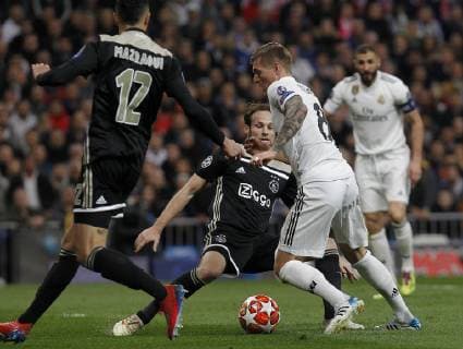 Soccer match between Real Madrid vs Ajax of the Champions League 2018 2019 held at the Santiago Bernabeu stadium in Madrid Photo Jose Cuesta 261 Cordon Press Toni Kroos Cordon Press,  xJosexLuisxCuestax xx