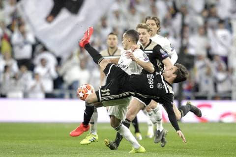 Real Madrid s Lucas Vazquez and AFC Ajax s Nicolas Tagliafico during a UEFA Champions League match. Round of 16. Second leg. March, 5,2019.  (2019030505)