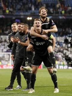(L-R) Rasmus Kristensen of Ajax, Lisandro Magallan of Ajax, Hakim Ziyech of Ajax, Matthijs de Ligt of Ajax, Daley Blind of Ajax during the UEFA Champions League round of 16 match between Real Madrid and Ajax Amsterdam at the Santiago Bernabeu stadium on March 05, 2019 in Madrid, Spain UEFA Champions League 2018 2019 xVIxVIxImagesx xMauricexvanxSteenxIVx 13824207