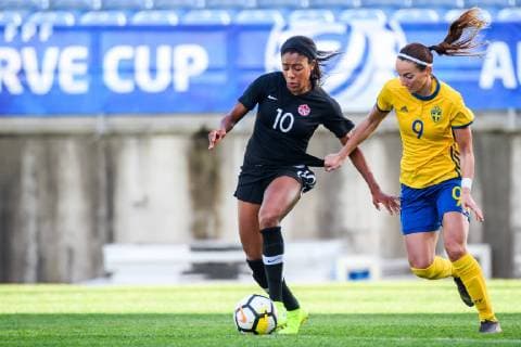 190306 Ashley Lawrence of Canada and Kosovare Asllani of Sweden during the Algarve Cup 2019 match between Canada and Sweden on March 6 2019 in Almancil Photo Ludvig Thunman BILDBYRAN kod LT 35616,  Copyright: LUDVIGxTHUNMAN BB190306LT014