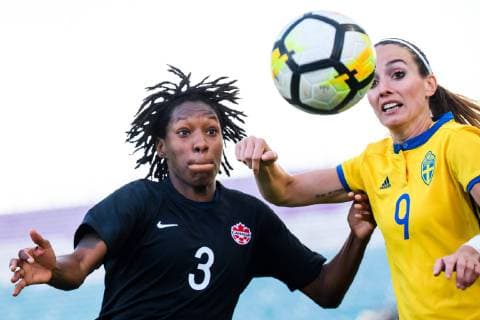 190306 Kadeisha Buchanan of Canada and Kosovare Asllani of Sweden during the Algarve Cup 2019 match between Canada and Sweden on March 6 2019 in Almancil Photo Ludvig Thunman BILDBYRAN kod LT 35616,  Copyright: LUDVIGxTHUNMAN BB190306LT037