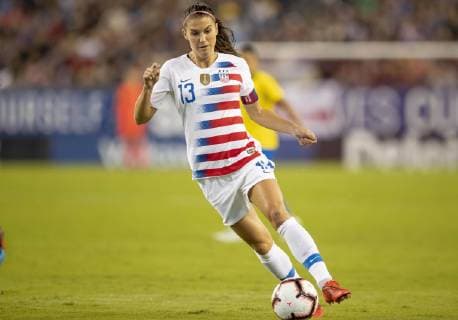 TAMPA, FL - MARCH 05: Unites States forward Alex Morgan (13) during the She Believes Cup match between the USA and Brazil on March 5, 2019 at Raymond James Stadium in Tampa, Fl (Photo by Andrew Bershaw Icon Sportswire) SOCCER: MAR 05 SheBelieves Cup - USA v Brazil Icon1903050437