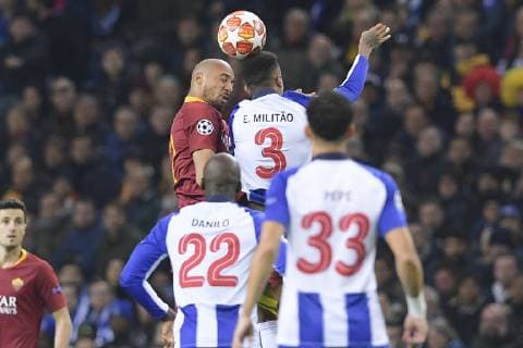Photo Luciano Rossi AS Roma LaPresse 06 03 2019 Roma (Italia) Soccer Porto - AS Roma Uefa Champions League 2018 2019 - Dragao Stadium of Porto (Portogallo) In the pic: Steven Nzonzi  Copyright: xLucianoxRossix ASxRoma LaPressex