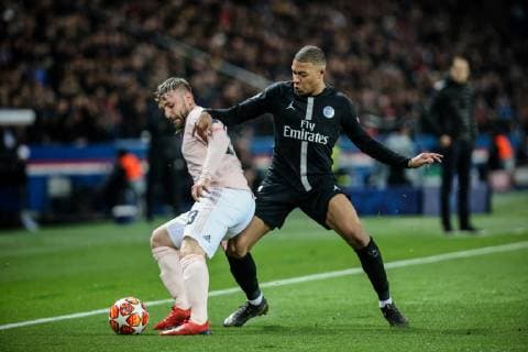 Kylian Mbappe (PSG) against Luke Shaw (MAN) during Round of 16, second leg of UEFA Champions League match between Paris Saint Germain and Manchester United ManU FC at the Parc des Princes, in Paris on March 6th, 2019.  Copyright: xAurelienxMorissardx