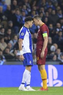 Photo Luciano Rossi AS Roma LaPresse 06 03 2019 Roma (Italia) Soccer Porto - AS Roma Uefa Champions League 2018 2019 - Dragao Stadium of Porto (Portogallo) In the pic: Pepe, Edin Dzeko  Copyright: xLucianoxRossix ASxRoma LaPressex