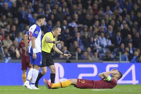 Photo Luciano Rossi AS Roma LaPresse 06 03 2019 Roma (Italia) Soccer Porto - AS Roma Uefa Champions League 2018 2019 - Dragao Stadium of Porto (Portogallo) In the pic: Pepe, Edin Dzeko  Copyright: xLucianoxRossix ASxRoma LaPressex