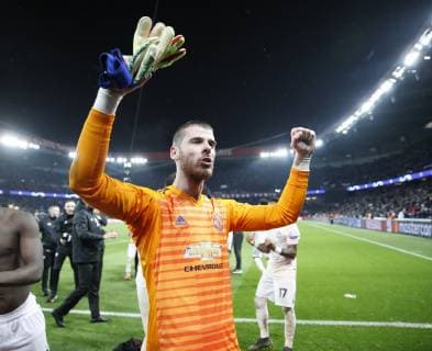 David De Gea of Manchester United ManU celebrates during the UEFA Champions League Round of Sixteen match at the Parc des Princes Stadium, Paris. Picture date: 6th March 2019. Picture credit should read: David Klein Sportimage EDITORIAL USE ONLY. No use with unauthorised audio, video, data, fixture lists, club league logos or live services. Online in-match use limited to 120 images, no video emulation. No use in betting, games or single club league player publications. _K2I8082.JPG