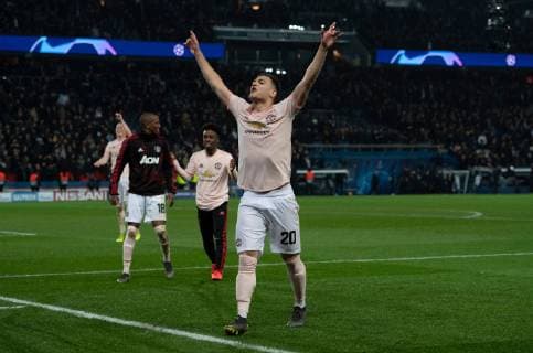Paris Saint-Germain v Manchester United ManU UEFA Champions League Diogo Dalot of Manchester United celebrates following the UEFA Champions League match at Parc des Princes, Paris Content Not Available For UK Newspapers Copyright: xRussellxHartx FIL-12959-0082