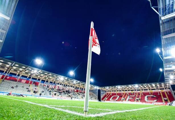 08 03 2019 xpsx Soccer Regional League Southwest Kickers Offenbach SC Hessen Dreieich v l stadion overview floodlights corner flag court court lines sparda hessen bank stadion DFL DFB REGULATIONS PROHIBIT ANY USE OF PHOTOGRAPHS as IMAGE SEQUENCES and or QUASI VIDEO Offenbach Hessen Germany DEU