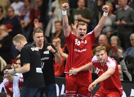 Handball international in Düsseldorf Germany Switzerland Switzerland 09 03 2019 Jubel Schweizer Bank Re Philip Novak 36 and Samuel Röthlisberger 17 Li Trainer Suter and Gysin HM