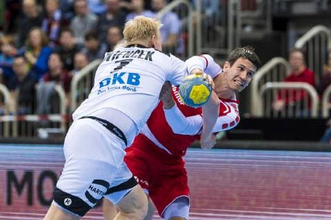 Düsseldorf Germany 09 March 2019 Handball DHB Men international 18 19 Germany vs Switzerland v left in duel Patrick Wiencek Germany THW Kiel and Andy Schmid Switzerland Rhein Neckar L wen Düsseldorf ISS Dome Nordrhein Westfalen Germany