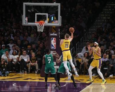 Sport Themen der Woche KW10 Sport Bilder des Tages Los Angeles Lakers center Moritz Wagner 15 shooting a flooter during the Boston Celtics vs Los Angeles Lakers game at Staples Center in Los Angeles, CA on March 09, 2019. ( ) NBA Basketball Herren USA 2019: BOSTON CELTICS vs LOS ANGELES LAKERS MAR 09 - ZUMAc04_ 20190309_zaf_c04_780 Copyright: xJevonexMoorex