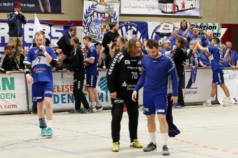 TuS Ferndorf Dessau Roßlauer HV 09 03 2019 The team Dessau Roßlauer HV would like to thank their fans for their support Kreuztal Stählerwiese Germany