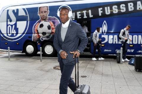 11 03 2019 Football Season 2018 2019 Champions League Departure of FC Schalke 04 to Manchester England Hamza Mendyl FC Schalke 04 Münster Airport Germany