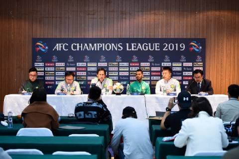 BEIJING, CHINA - MARCH 12: (L3-L4) Head coach Roger Schmidt and player Jonathan Viera of Beijing Guoan attend a press conference PK Pressekonferenz ahead of the 2019 AFC Champions League Group G match between Beijing Guoan and Urawa Red Diamonds on March 12, 2019 in Beijing, China.  Copyright: xVCGx CFP111199868196 