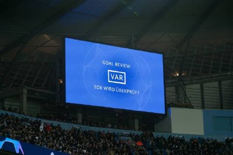 Manchester City v FC Schalke 04 UEFA Champions League The scoreboard indicates a VAR decision during the UEFA Champions League match at the Etihad Stadium, Manchester Content Not Available For UK Newspapers Copyright: xRussellxHartx FIL-12984-0020
