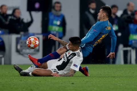 Turin Italy 12 03 2019 UEFA Champions League 2018 19 Season Round of 16 Second Leg Juventus Club de Atletico Madrid Joao Cancelo JUV and Angel Correa ATL in a duel DeFodi541