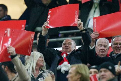 President Uli Hoeness FC Bayern Munich holds a red cardboard high FC Bayern Munich vs. Liverpool FC Soccer Champions League Round of 16 13 03 2019 Munich Bayern Germany Copyright: xkolbert-press ChristianxKolbertx